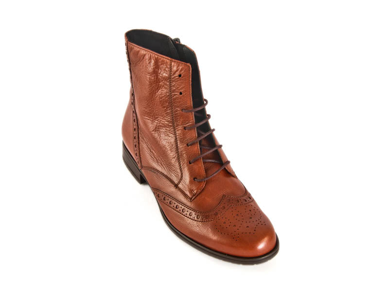 Heeled discount brogue boots