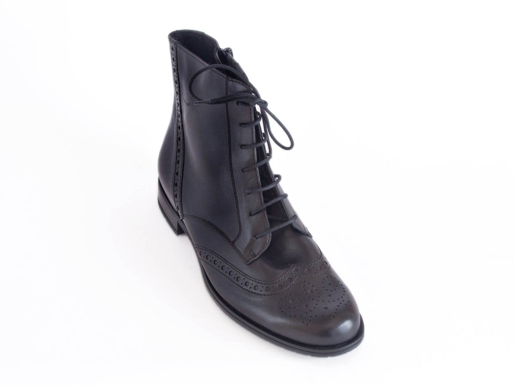 Ellie Dickins Shoes Ladies brogue style black leather ankle