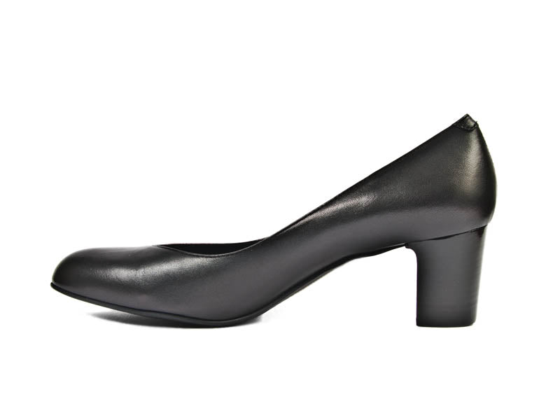 V front court hotsell shoes