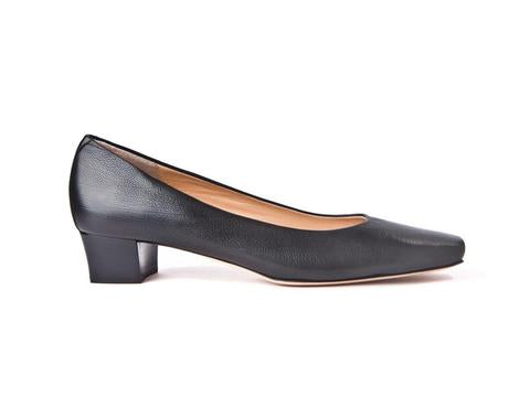 California black leather court - sizes 36-46