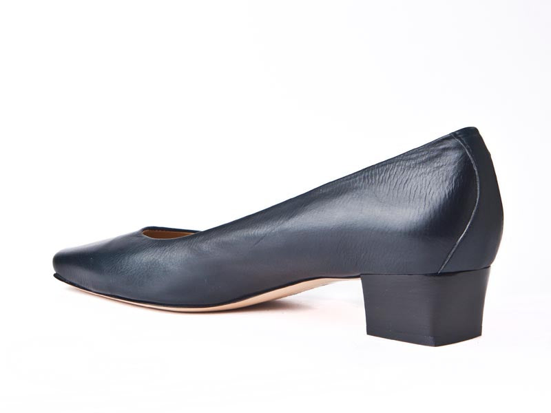 Ladies navy discount blue court shoes