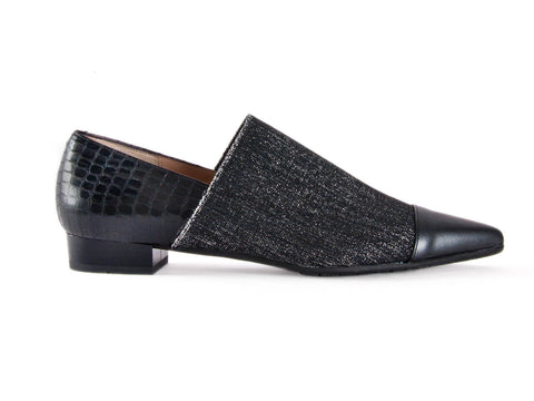 Clearance 50% off leather & fabric black loafer with plain toe cap