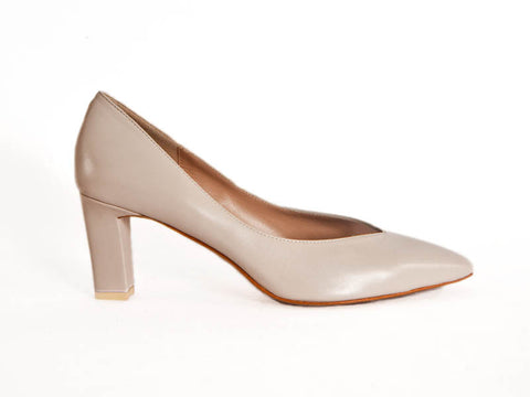 High heeled nude Italian leather court