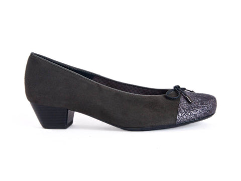 Ara wide fit suede court with trim