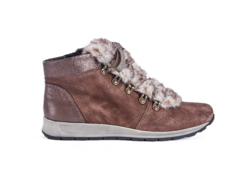 Ara faux fur tongue lace tan leather boot