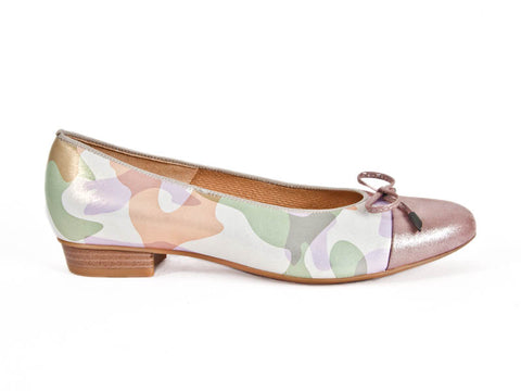 Ara pastel camouflage leather pump