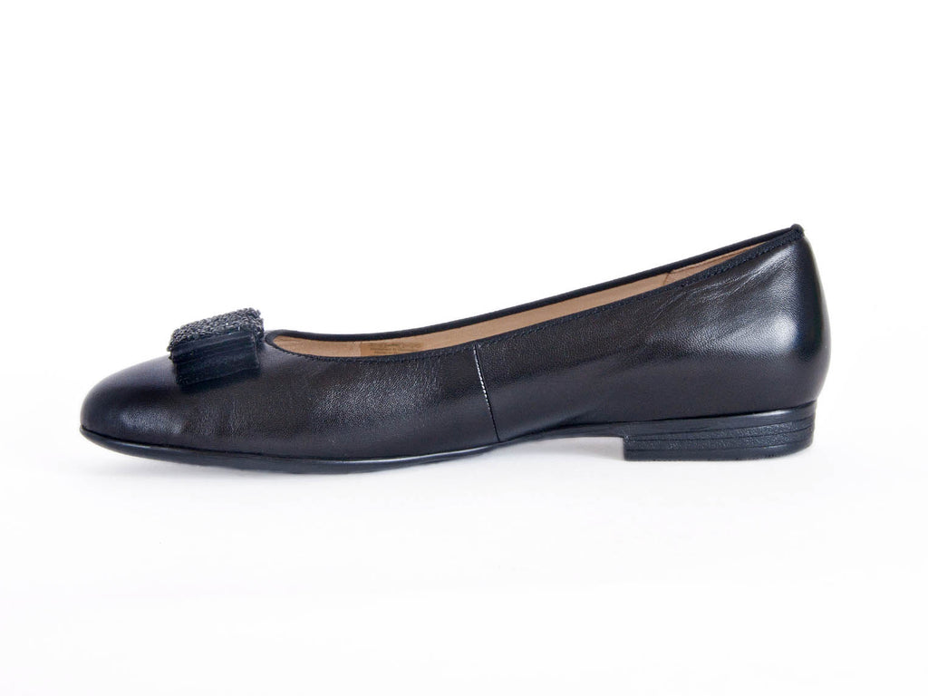 Soft leather outlet pumps uk