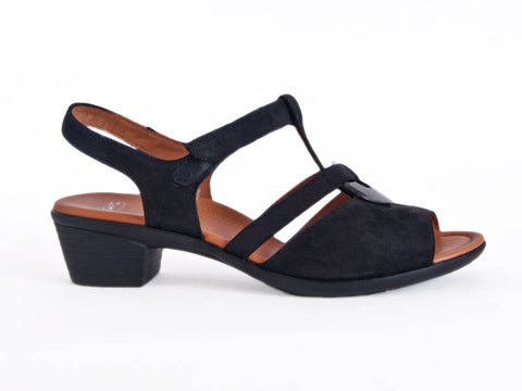 Ara sandal in nubuck